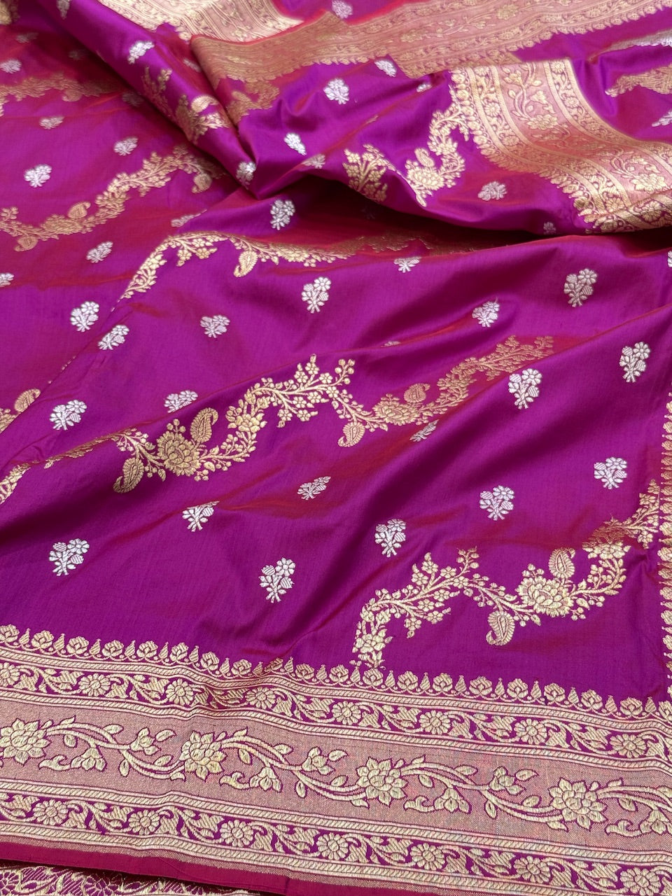 Handwoven Pure Banarasi Silk Saree