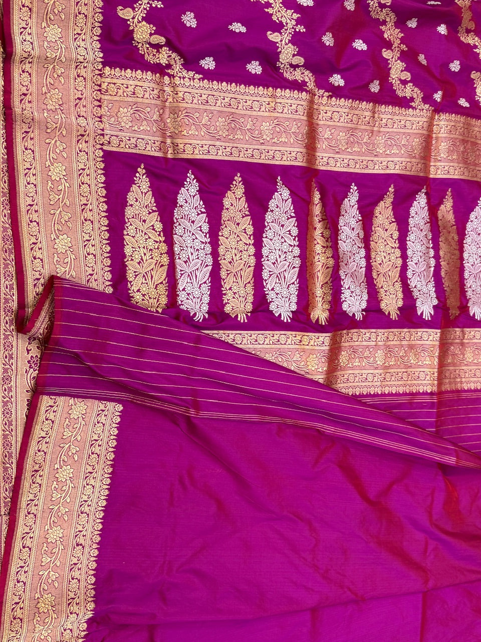 Handwoven Pure Banarasi Silk Saree
