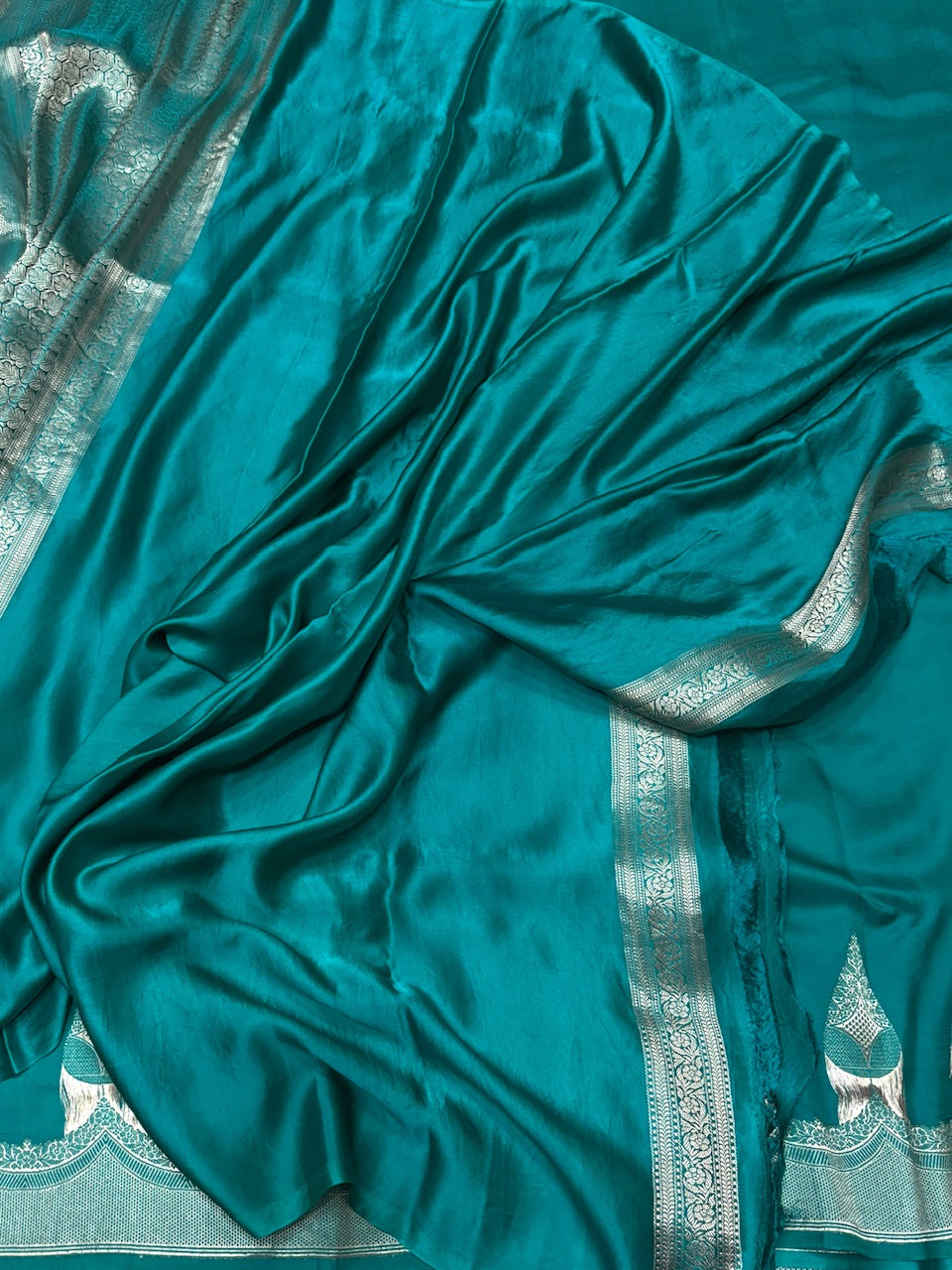 Teal Green Handwoven Pure Mashru Banarasi Satin Silk Saree