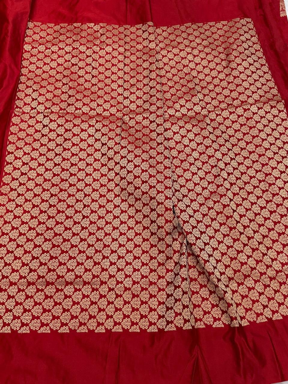 Red Handwoven Banarasi Pure Mashru Satin Silk Saree