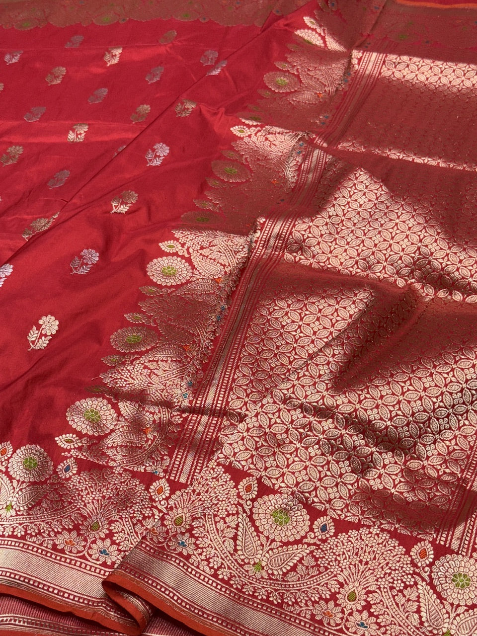 Red Handwoven Banarasi Pure Silk Saree