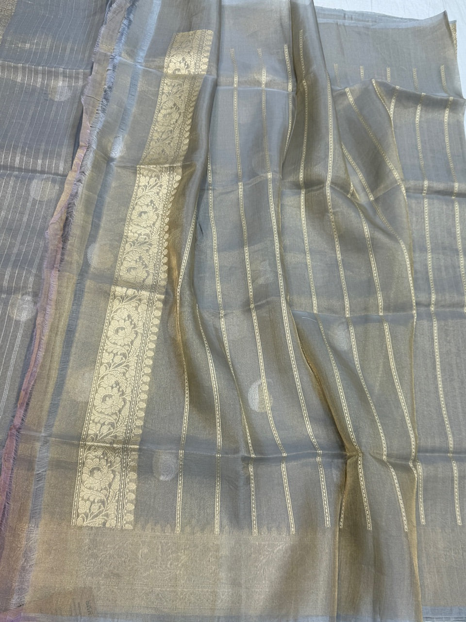 Grey Handwoven Pure Banarasi Tissue Saree