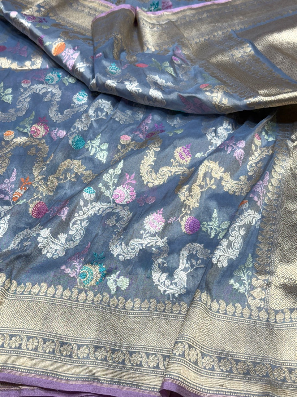 Handwoven Pure Banarasi Tissue Saree