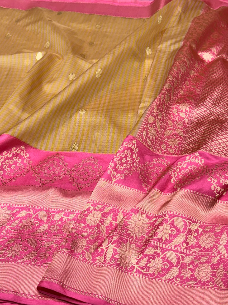 Tan/ Pink Handwoven Banarasi Organza Saree