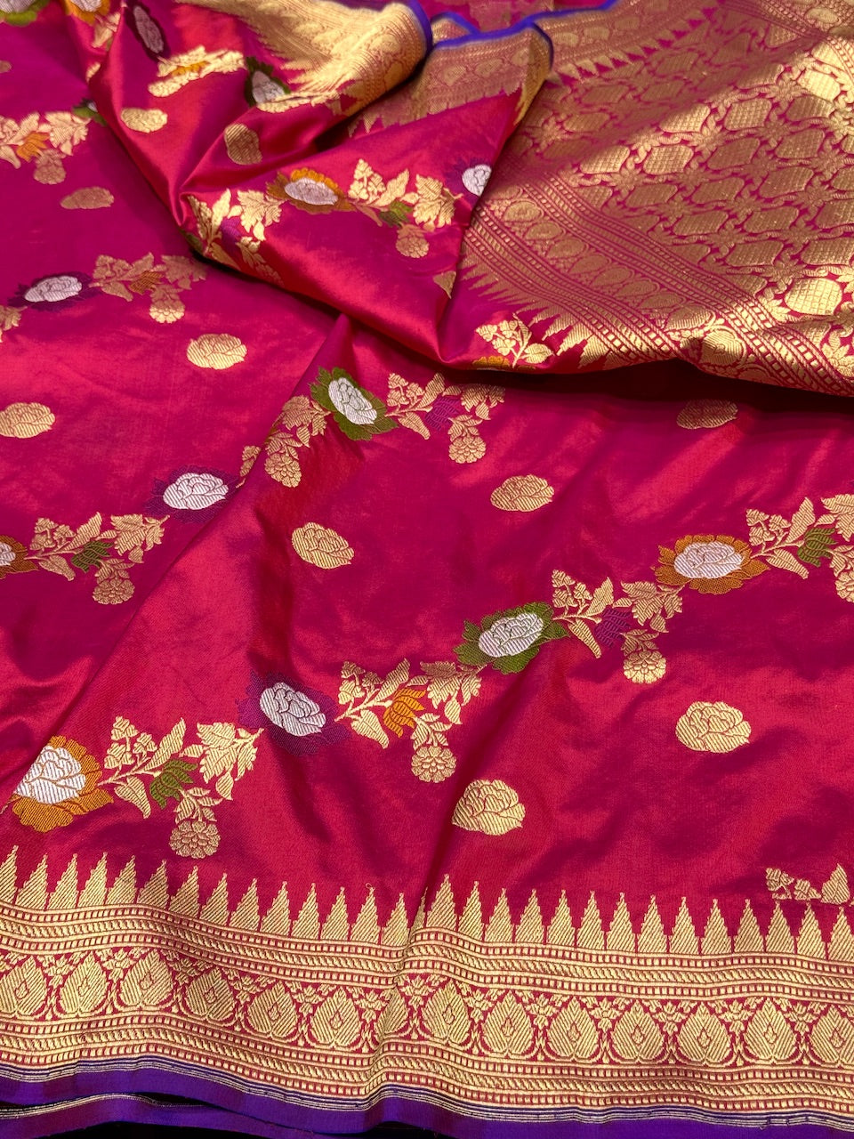 Apple Red Handwoven Banarasi Silk Saree