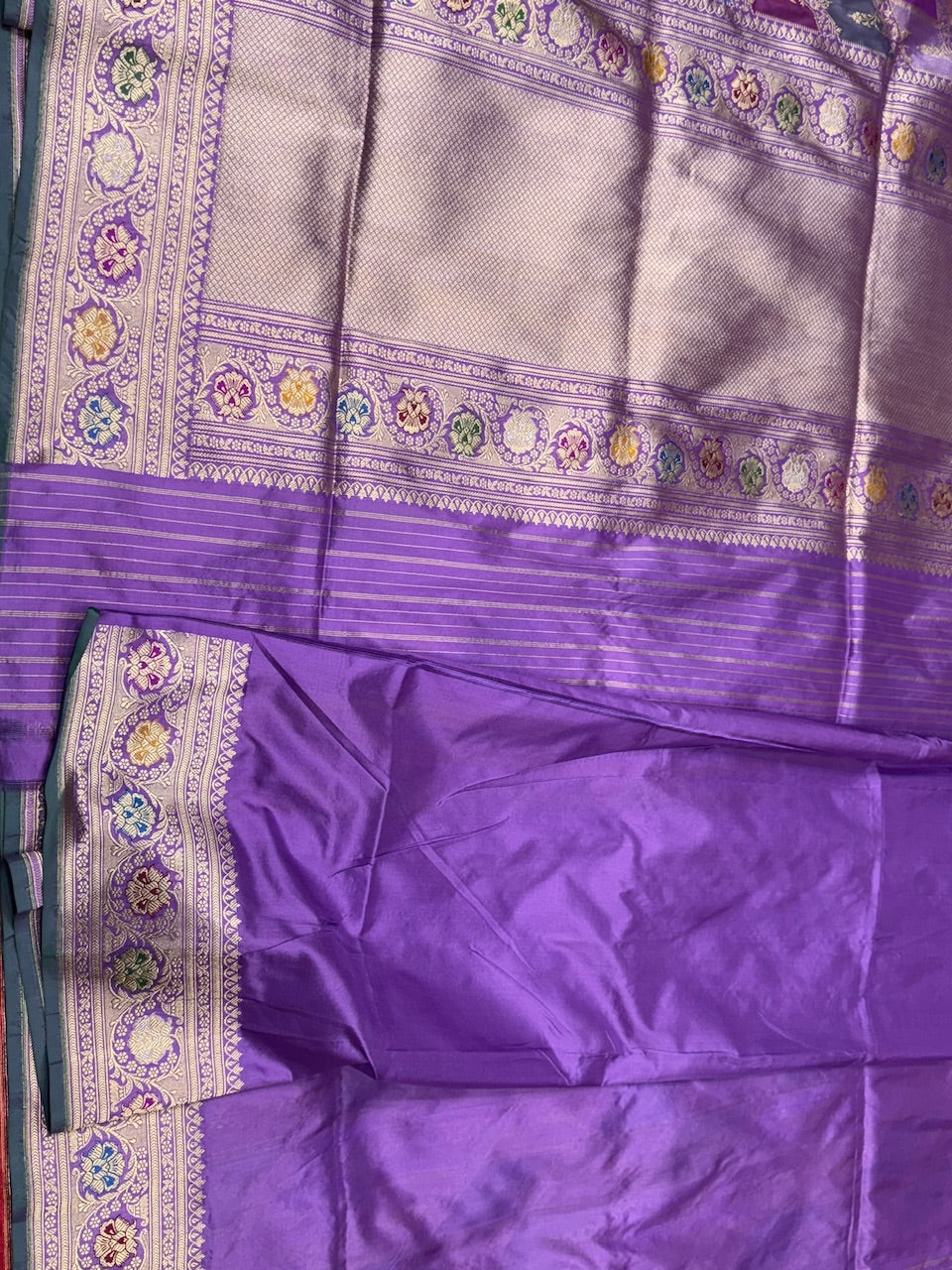 Lavender Handwoven Rangkaat Pure Banarasi Saree