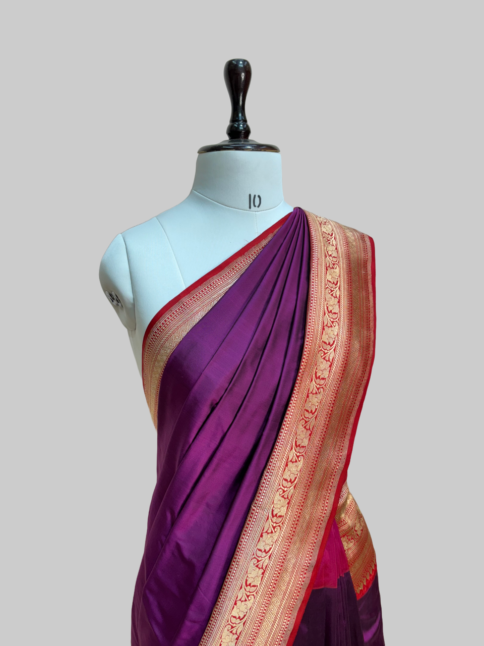 Magenta Handwoven Pure Banarasi Silk Saree