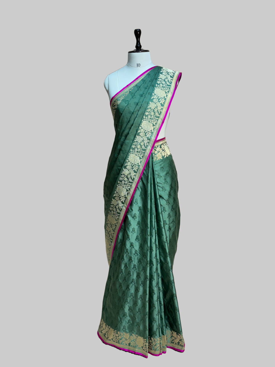 Rose Border Handwoven Pure Banarasi Satin Tanchoi Silk Saree