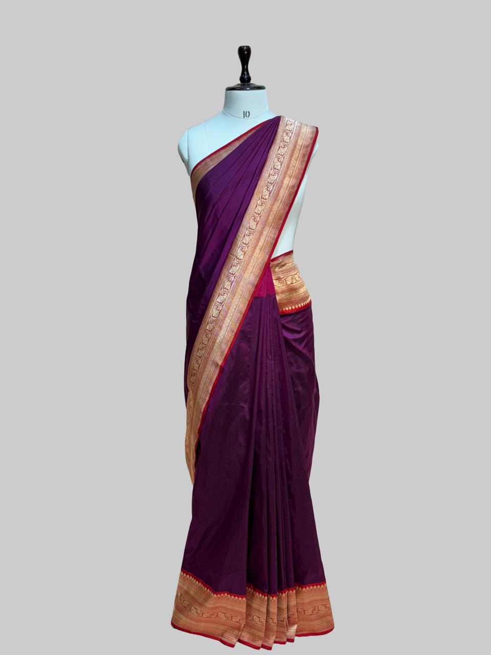 Magenta Handwoven Pure Banarasi Silk Saree