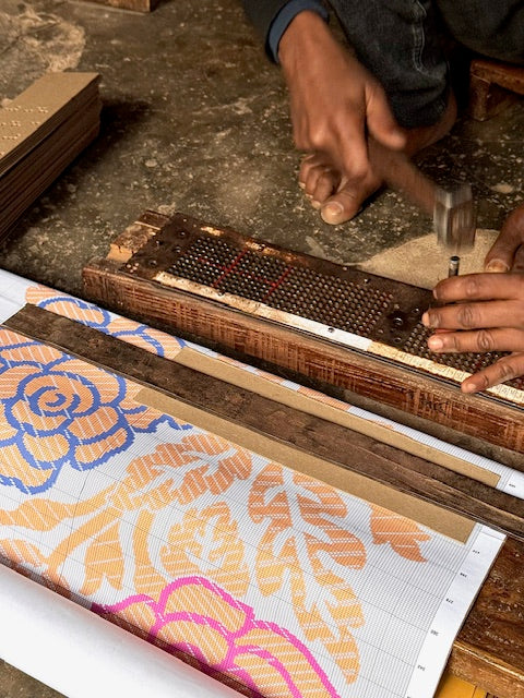 From Hand to Heart: The Story Behind Every Handloom Saree You Wear This Diwali