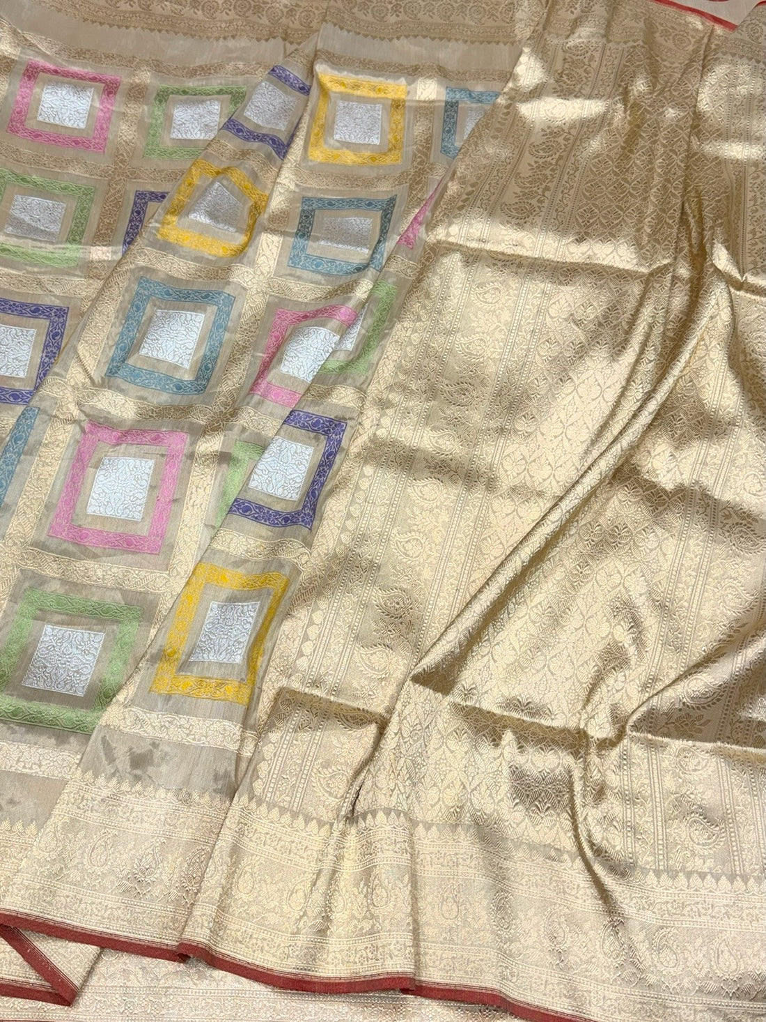 Cream Handwoven Pure Banarasi Tissue Saree