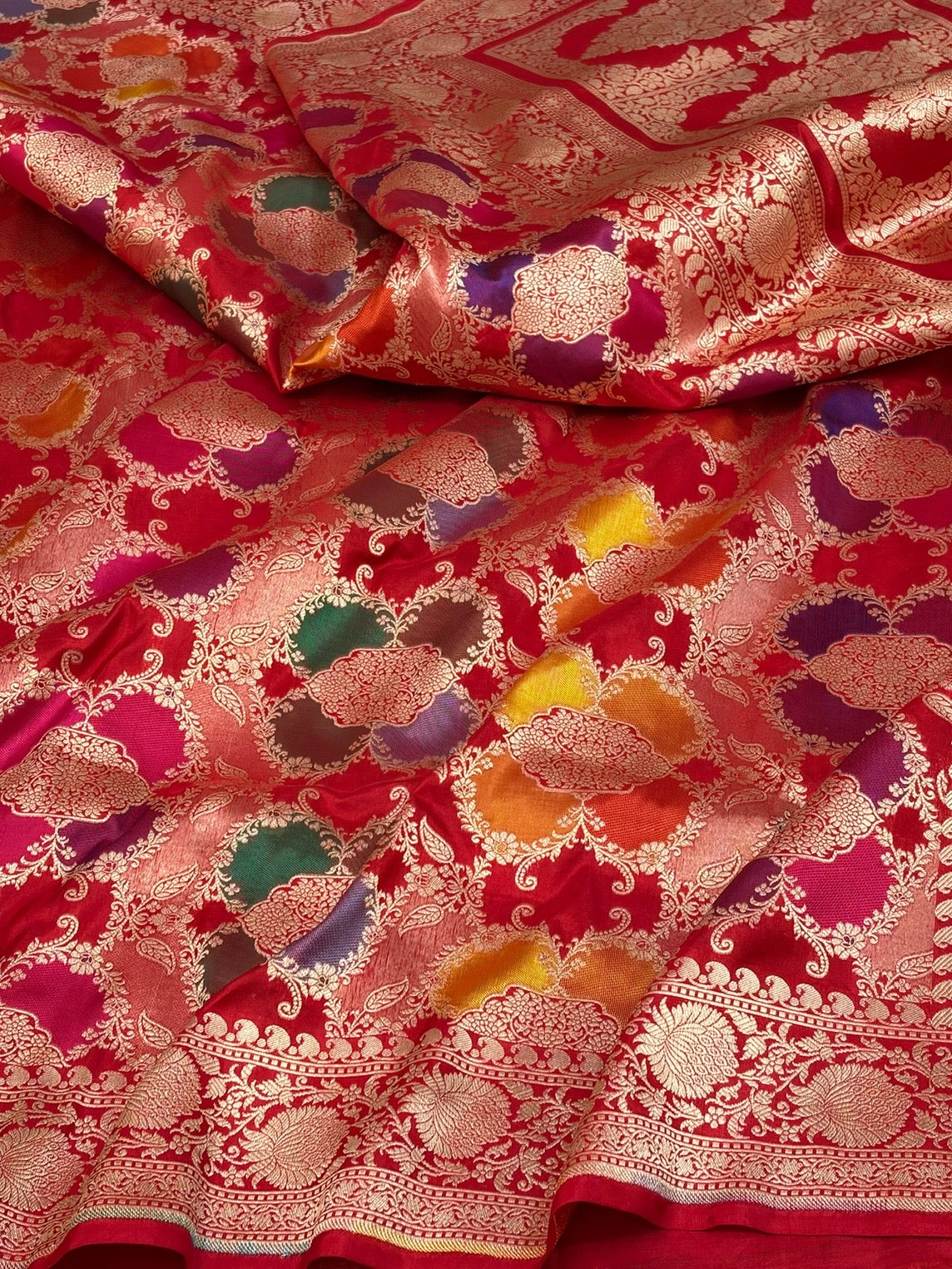 Red Rangkaat Banarasi Pure Katan Silk Saree
