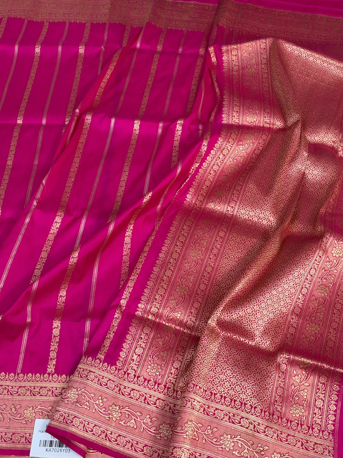 Fluorescent Pink Vintage Handwoven Pure Banarasi Katan Silk Saree