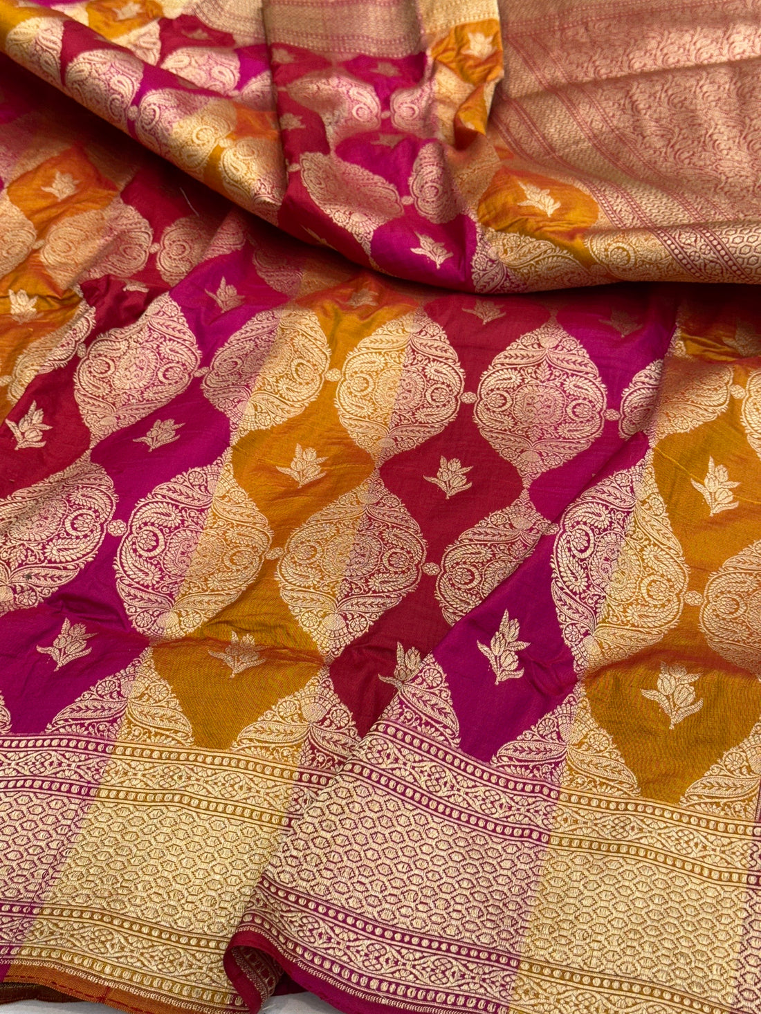 Red Rangkaat Banarasi Pure Silk Saree