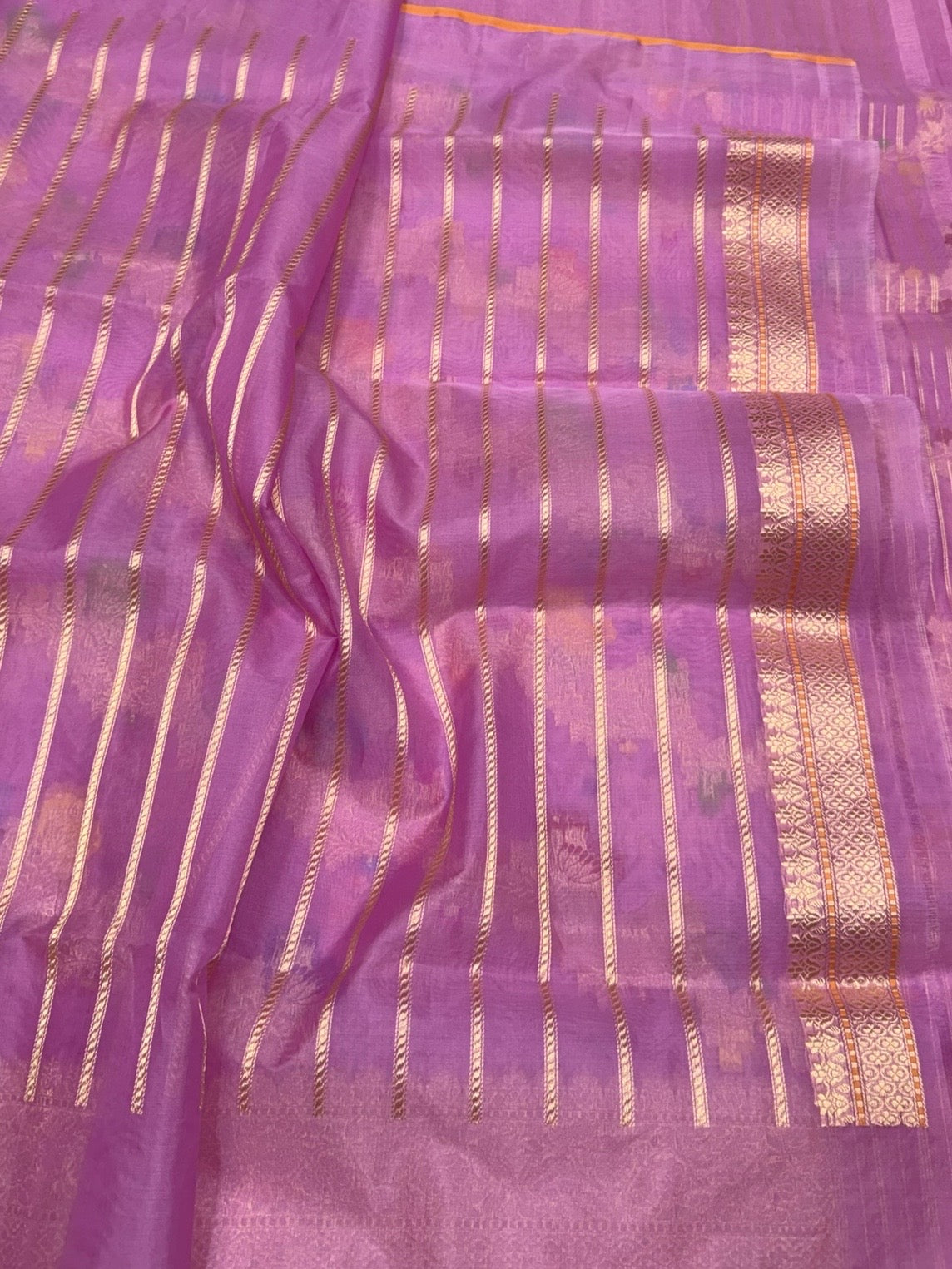 Lavender Handwoven Pure Banarasi Organza Silk Saree