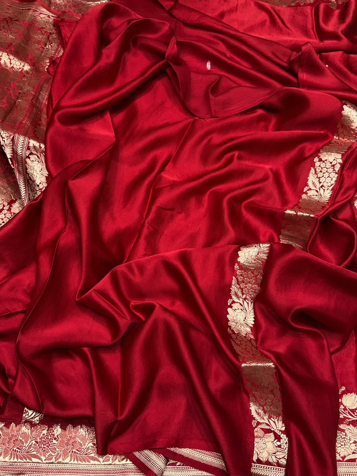 Red Handwoven Pure Mashru Banarasi Satin Silk Saree