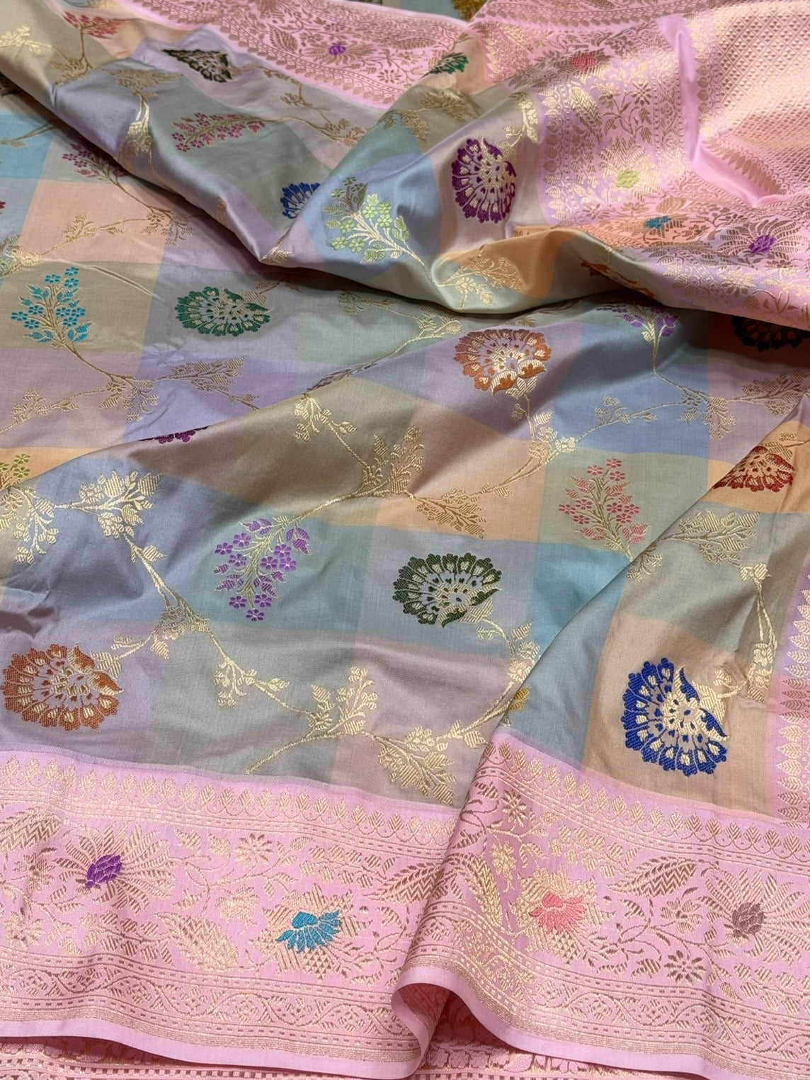 Baby Pink Handwoven Pure Banarasi Rangkaat Silk Saree – Pure Katan Silk