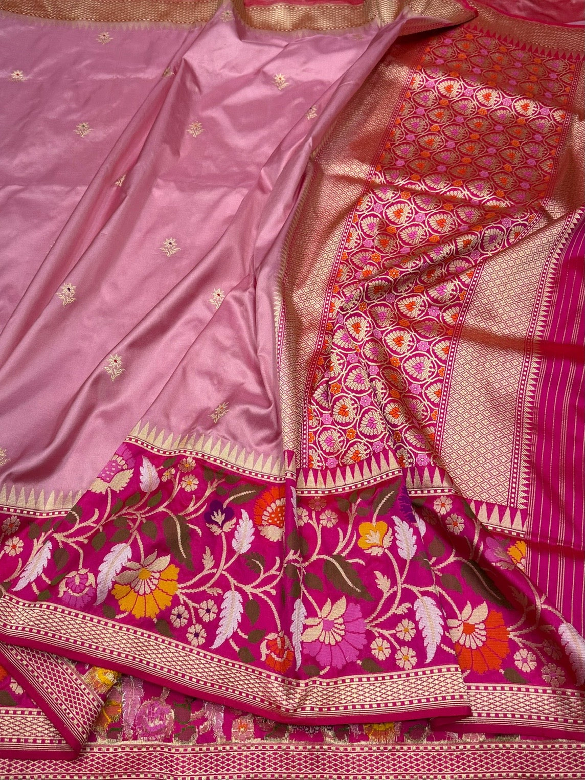 Gajiri &amp; Pink Handwoven Pure Banarasi Silk Saree – Kadwa Weave in 100% Katan Mulberry Silk