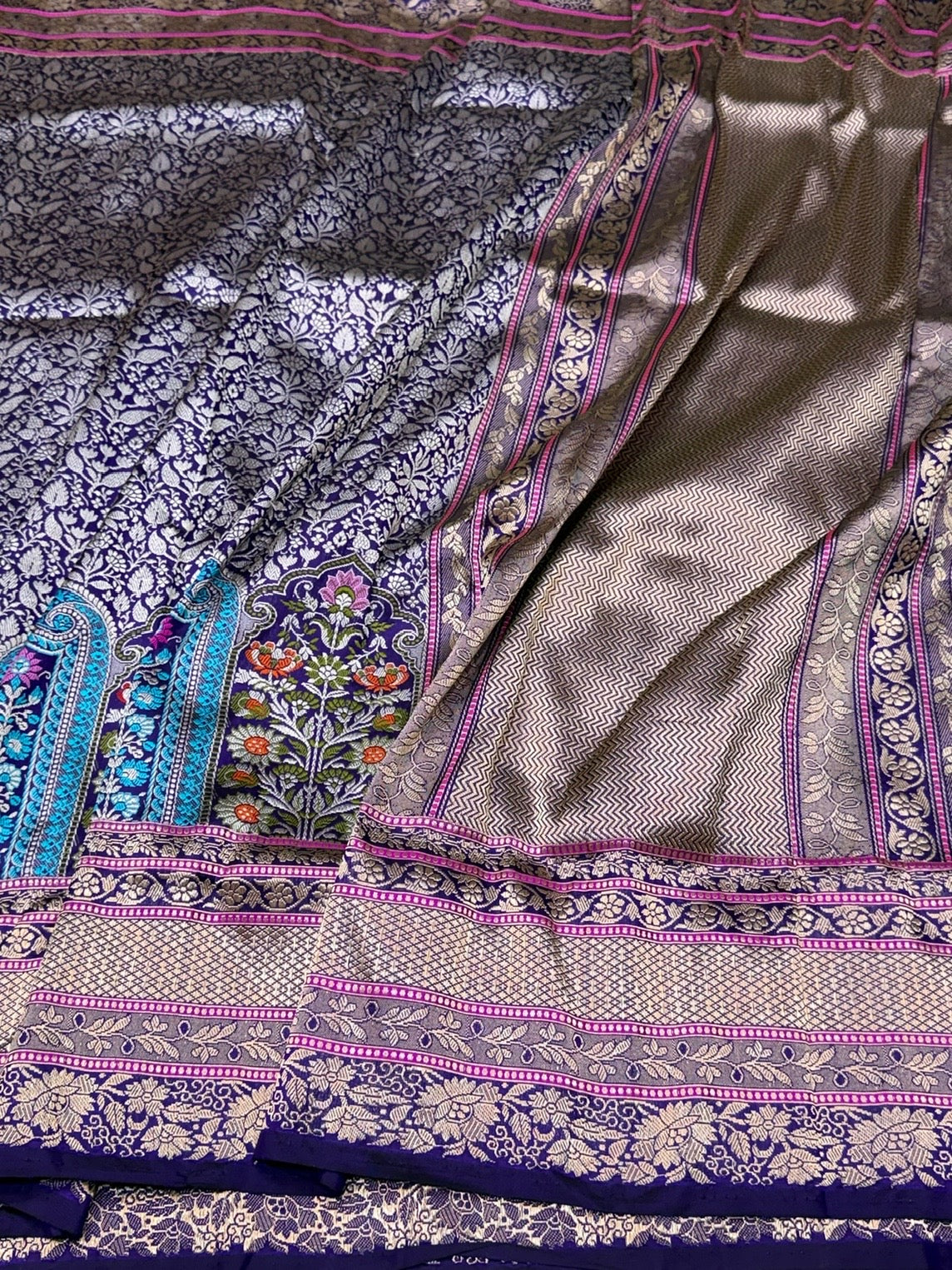 Purple Handwoven Pure Banarasi Silk Saree