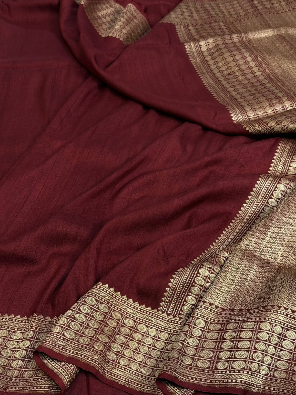 Maroon Handwoven Pure Banarasi Tussar Georgette Saree