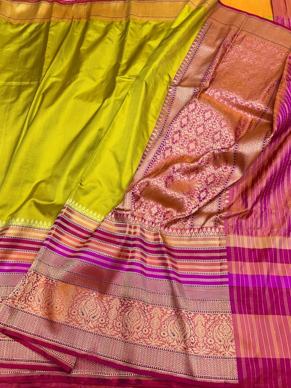 Mehndi Yellow Handwoven Pure Banarasi Ektara Silk Saree