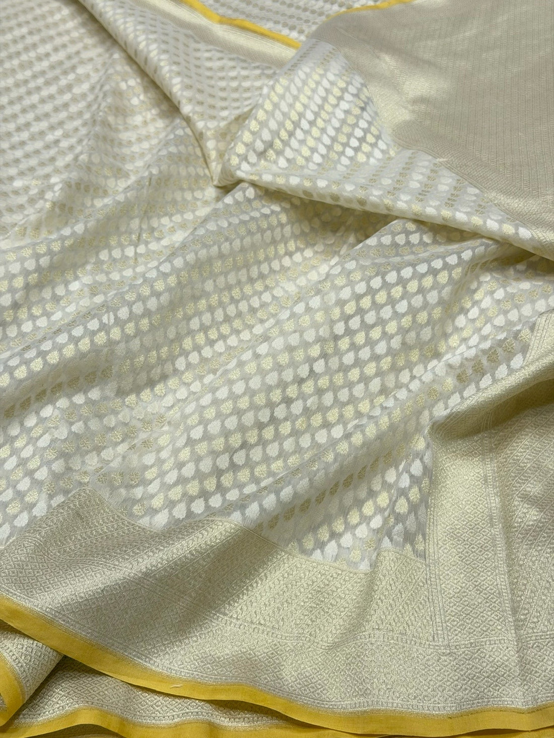 White Banarasi Pure Kora Cotton Saree