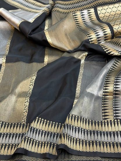 Black Handwoven Pure Banarasi Rangkaat Tissue Silk Saree