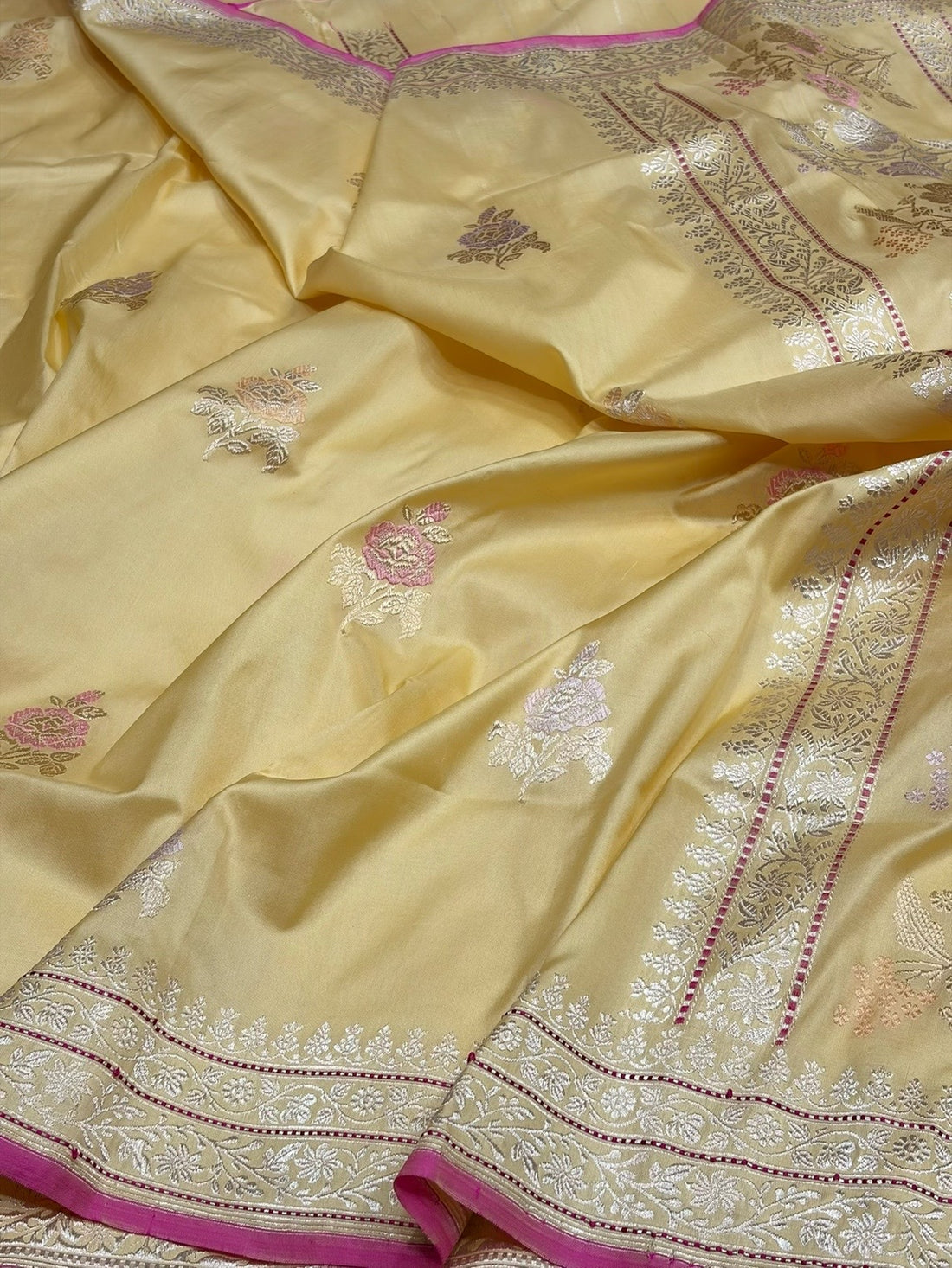 Lemon Yellow Handwoven Pure Banarasi Silk Saree