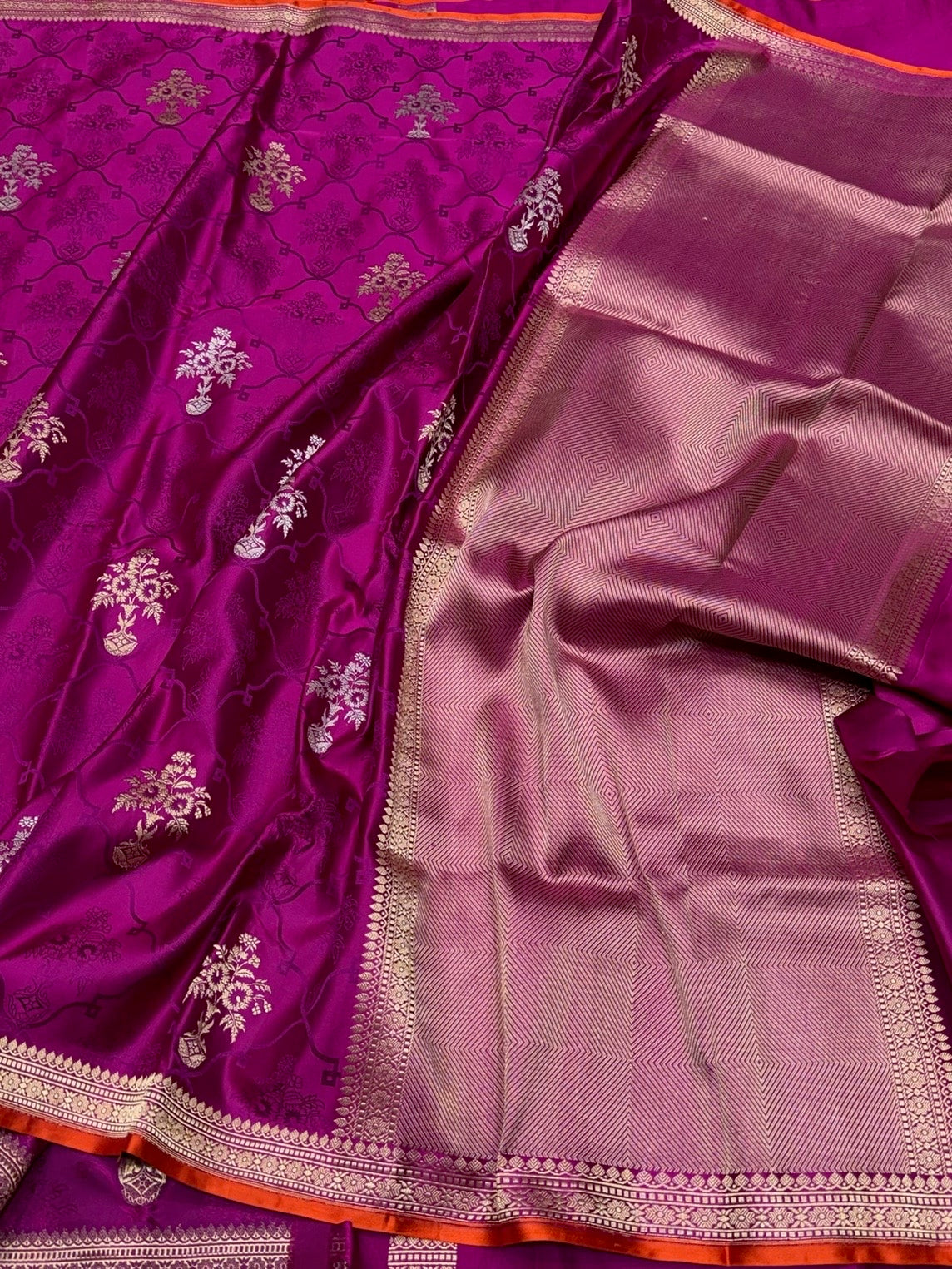 Magenta Pink Handwoven Pure Banarasi Satin Silk Saree