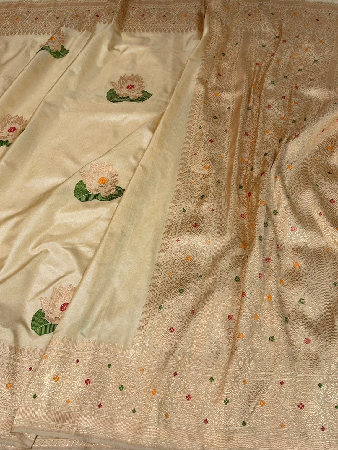 Ivory Cream Handwoven Pure Banarasi Ektara Silk Saree