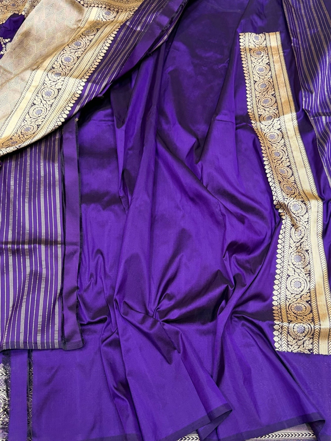 Purple Handwoven Pure Banarasi Silk Saree – Kadwa Weave in 100% Katan Mulberry Silk
