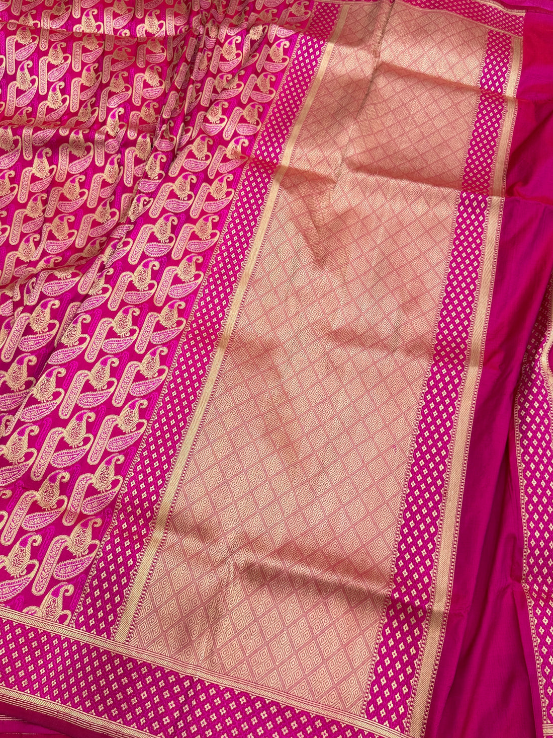Rani Pink Handwoven Pure Banarasi Satin Tanchoi Silk Saree – Traditional Cutwork Weave