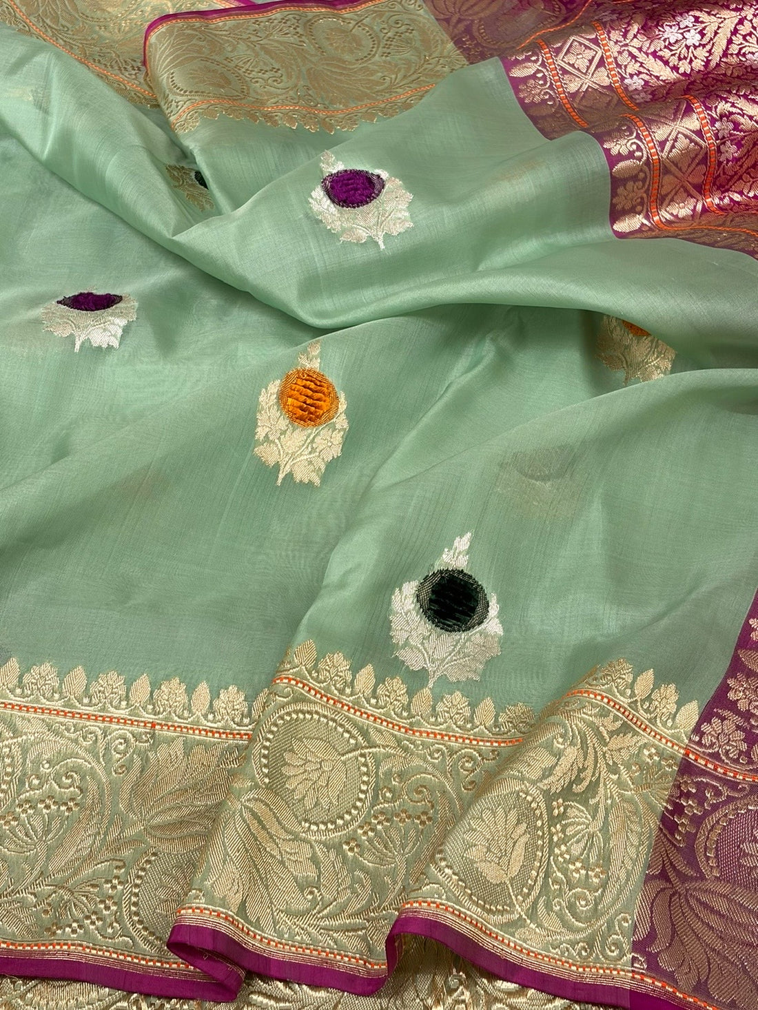 Sage Green Handwoven Pure Banarasi Ektara Organza Silk Saree