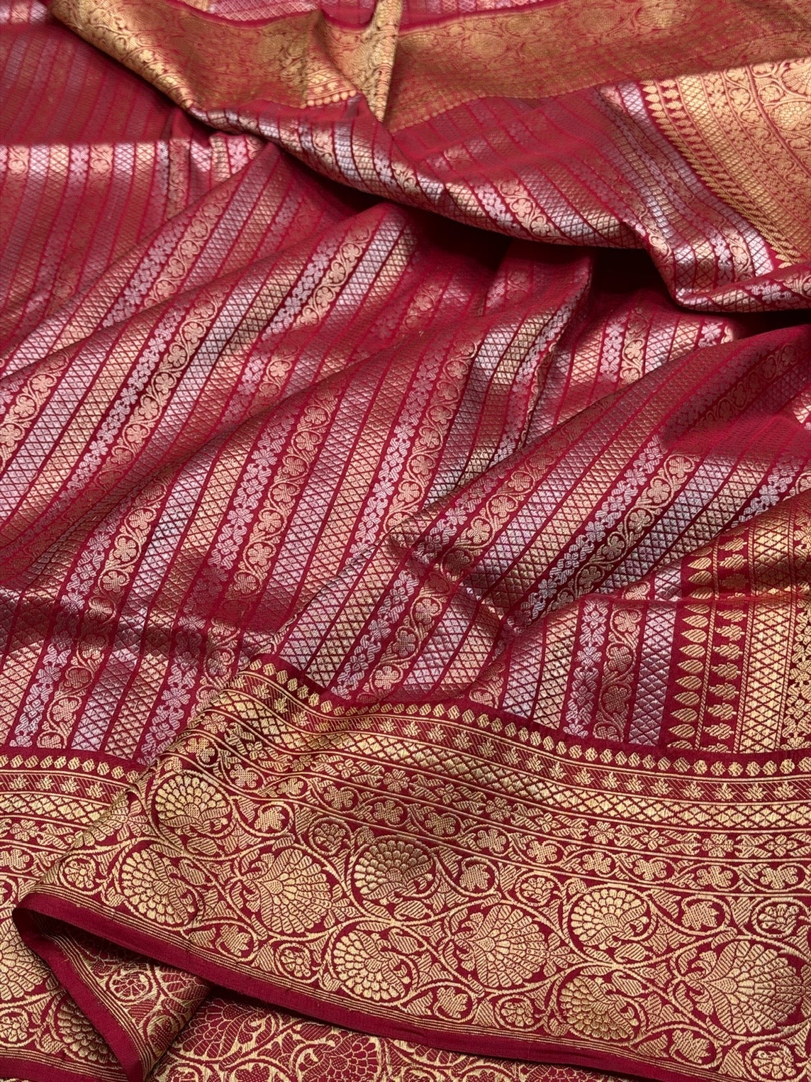 Red Pure Banarasi Silk Brocade Saree in Katan Mulberry Silk – Classic Banaras Weave