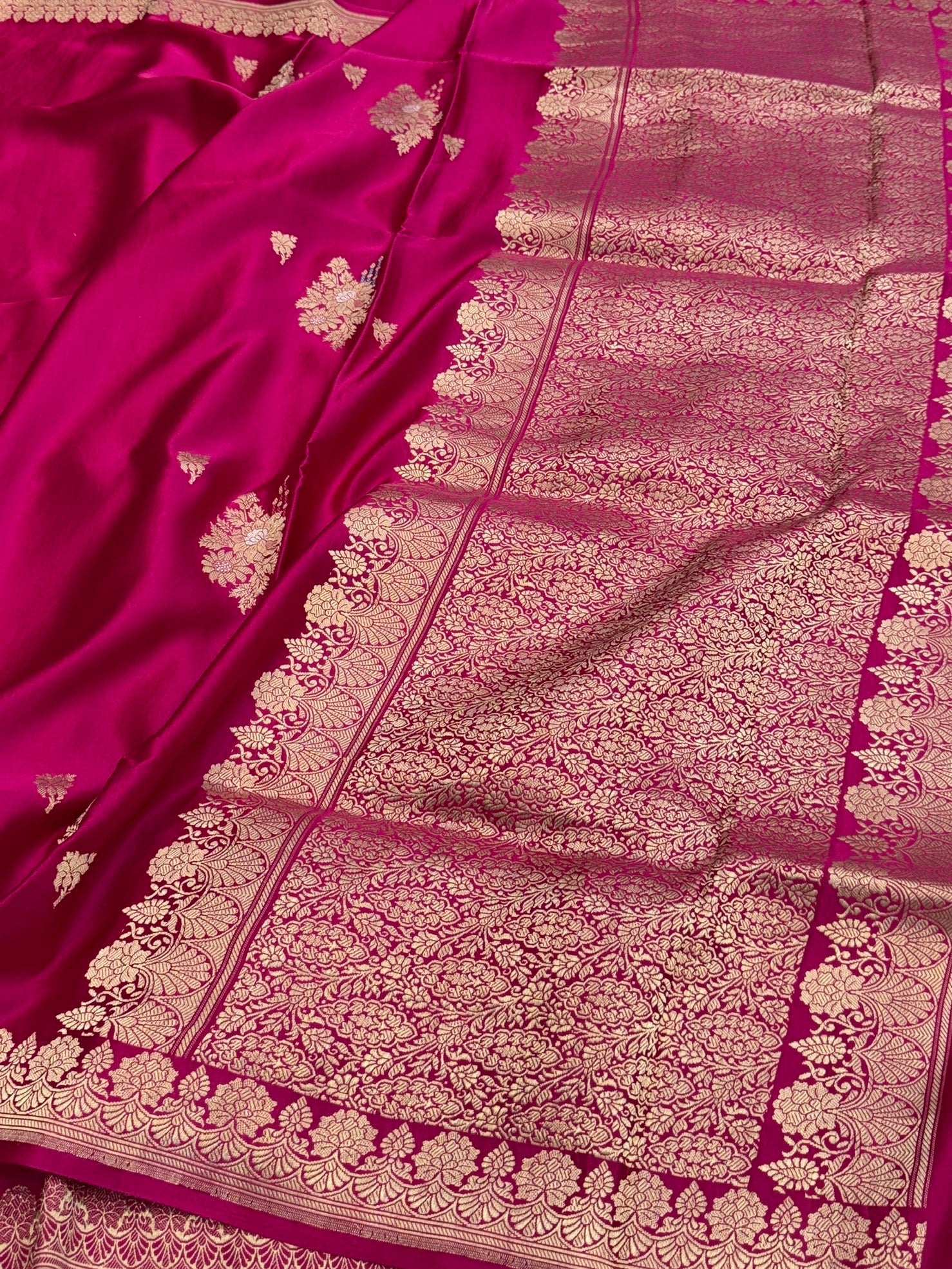 Rani Pink Handwoven Pure Mashru Banarasi Satin Silk Saree