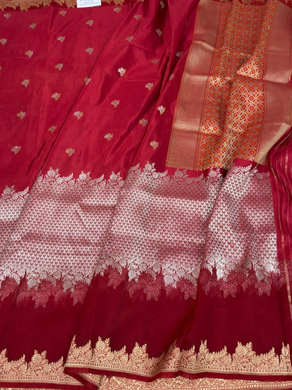 Red Handwoven Pure Banarasi Ektara Silk Saree