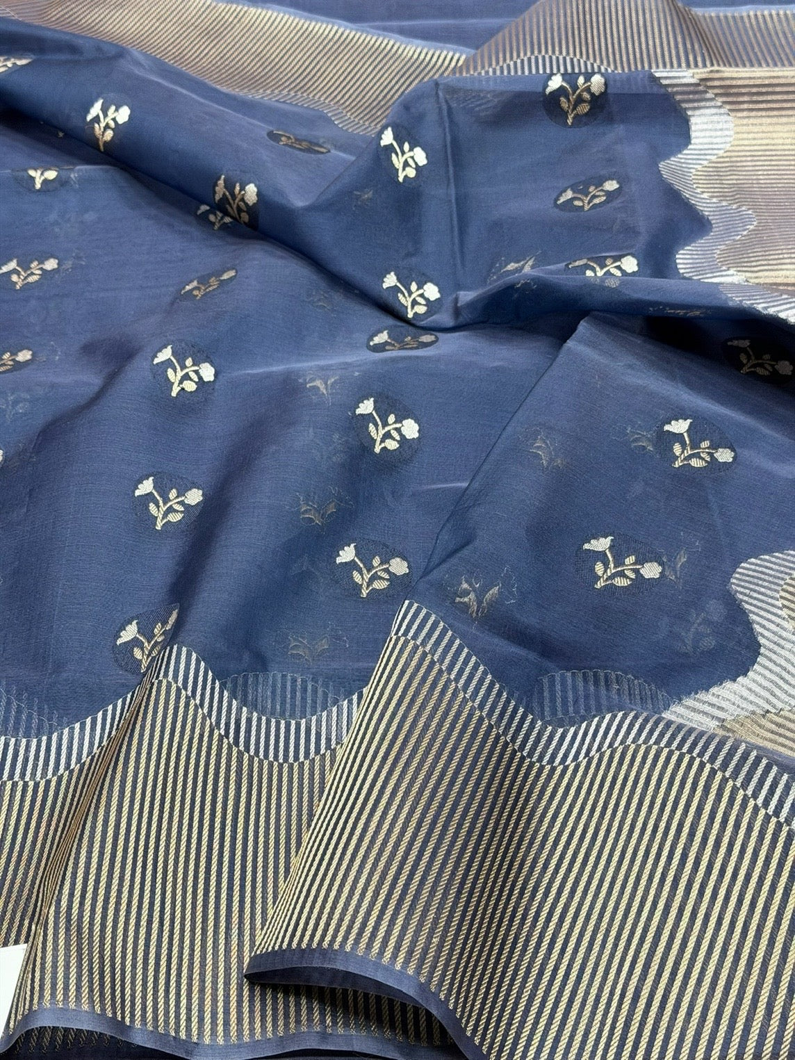 Navy Blue Handwoven Pure Banarasi Organza Silk Saree