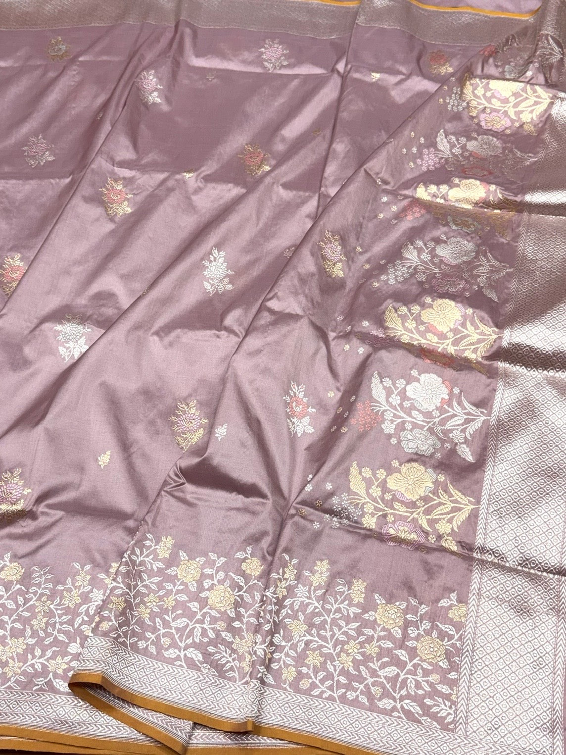 Handwoven Pure Banarasi Silk Saree – Kadwa Weave in 100% Katan Mulberry Silk