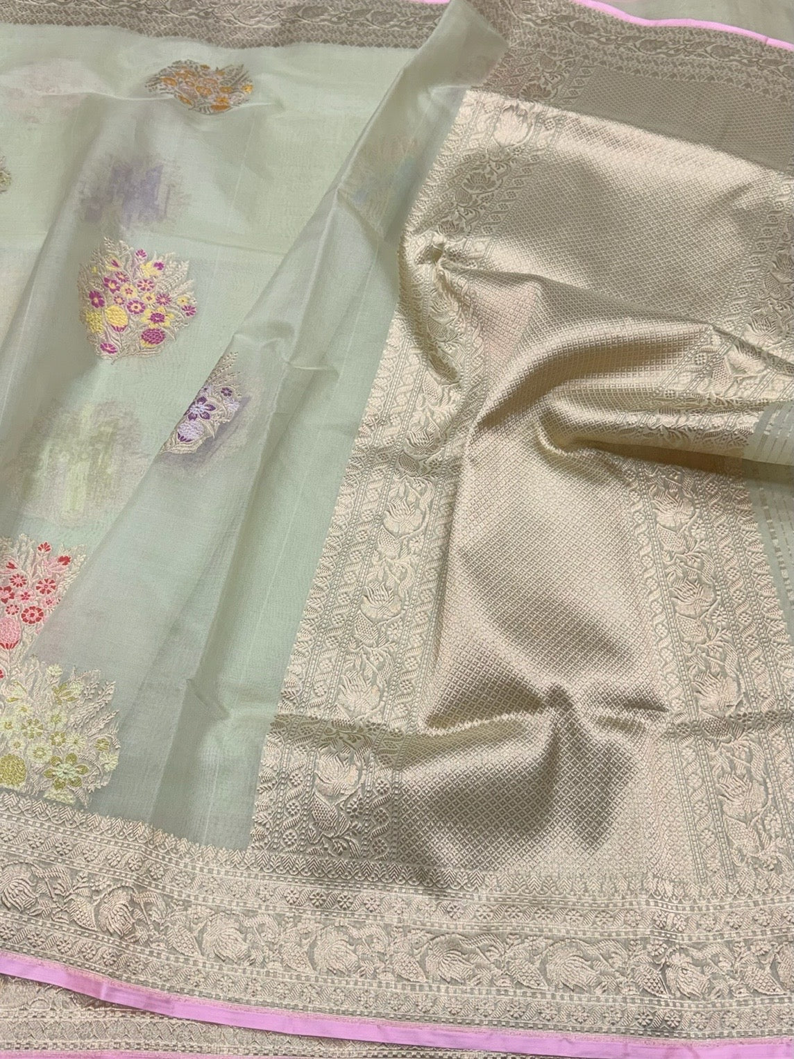 Pista Handwoven Banarasi Pure Organza Silk Saree