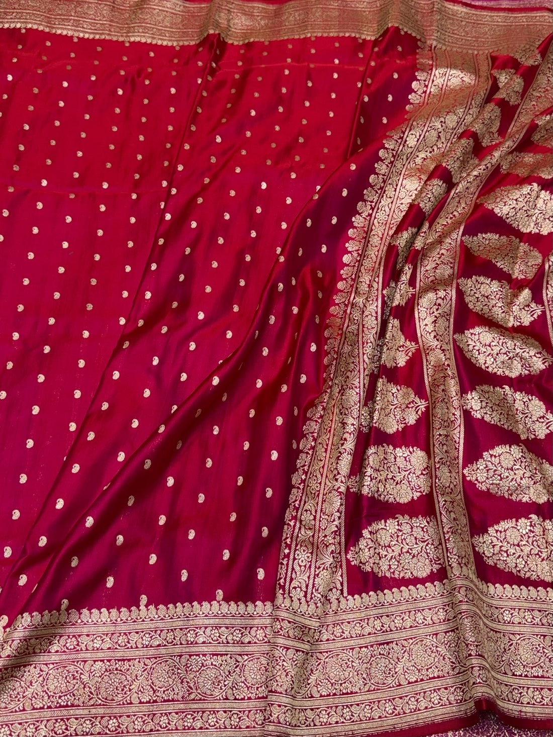 Red Handwoven Vintage Pure Banarasi Satin Silk Saree
