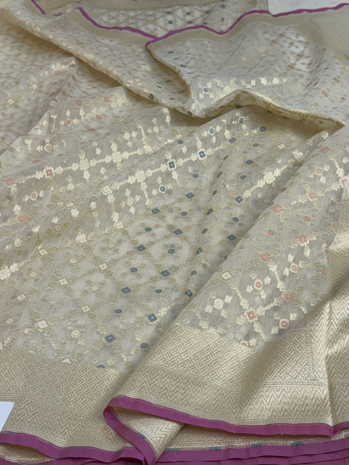 White Pure Banarasi Kora Cotton Saree