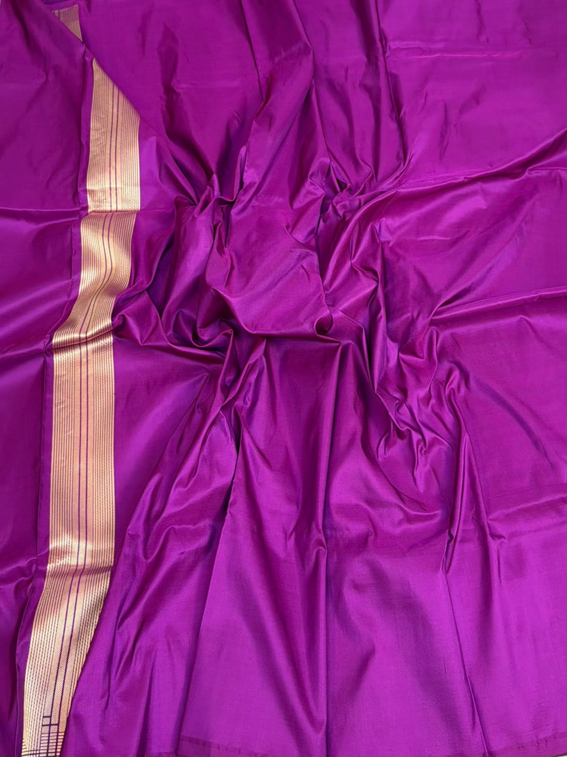Purple Handwoven Pure Banarasi Satin Silk Saree