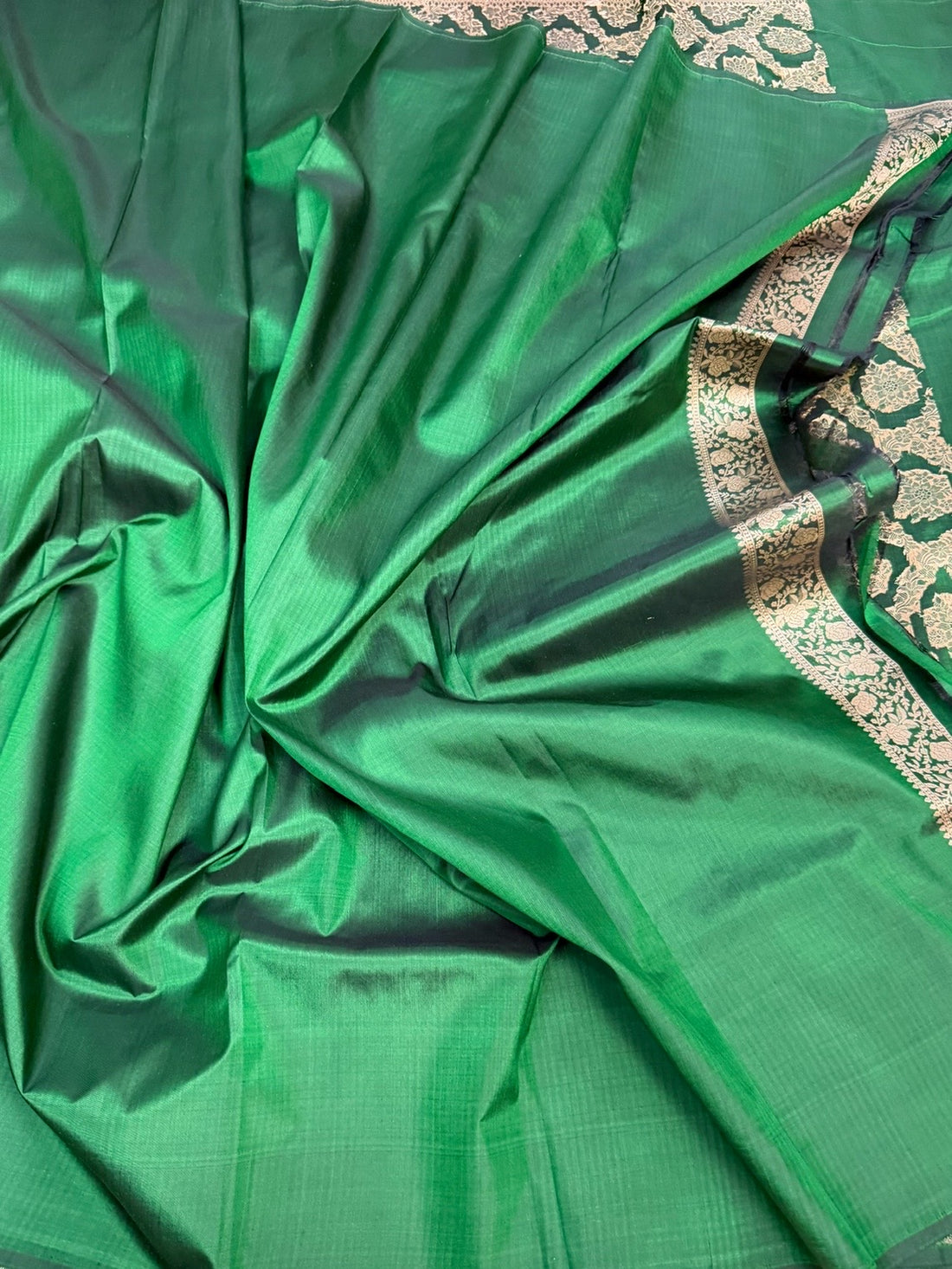 Bottle Green Banarasi Pure Katan Silk Saree