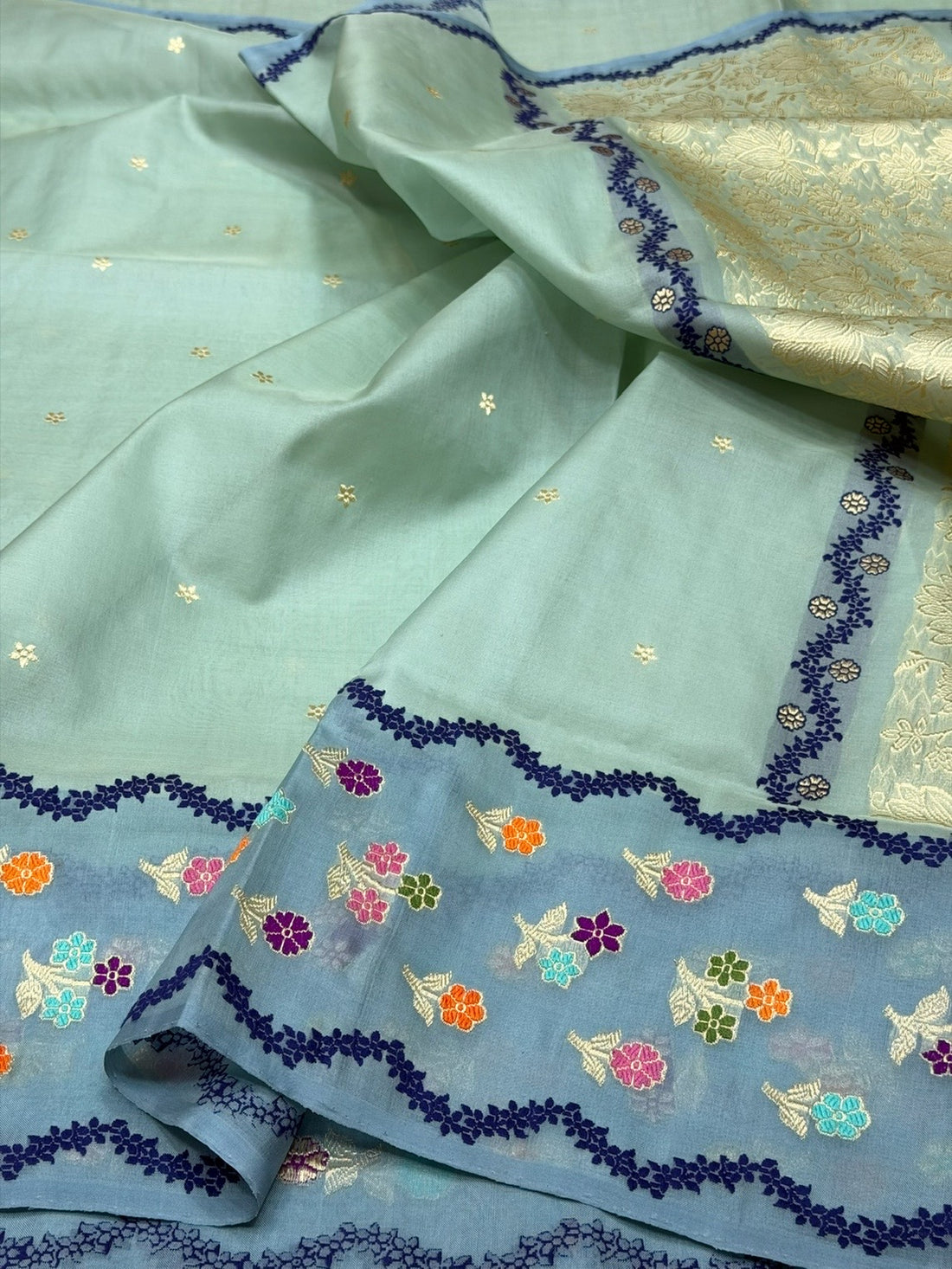 Pista Green Handwoven Pure Organza Silk Saree