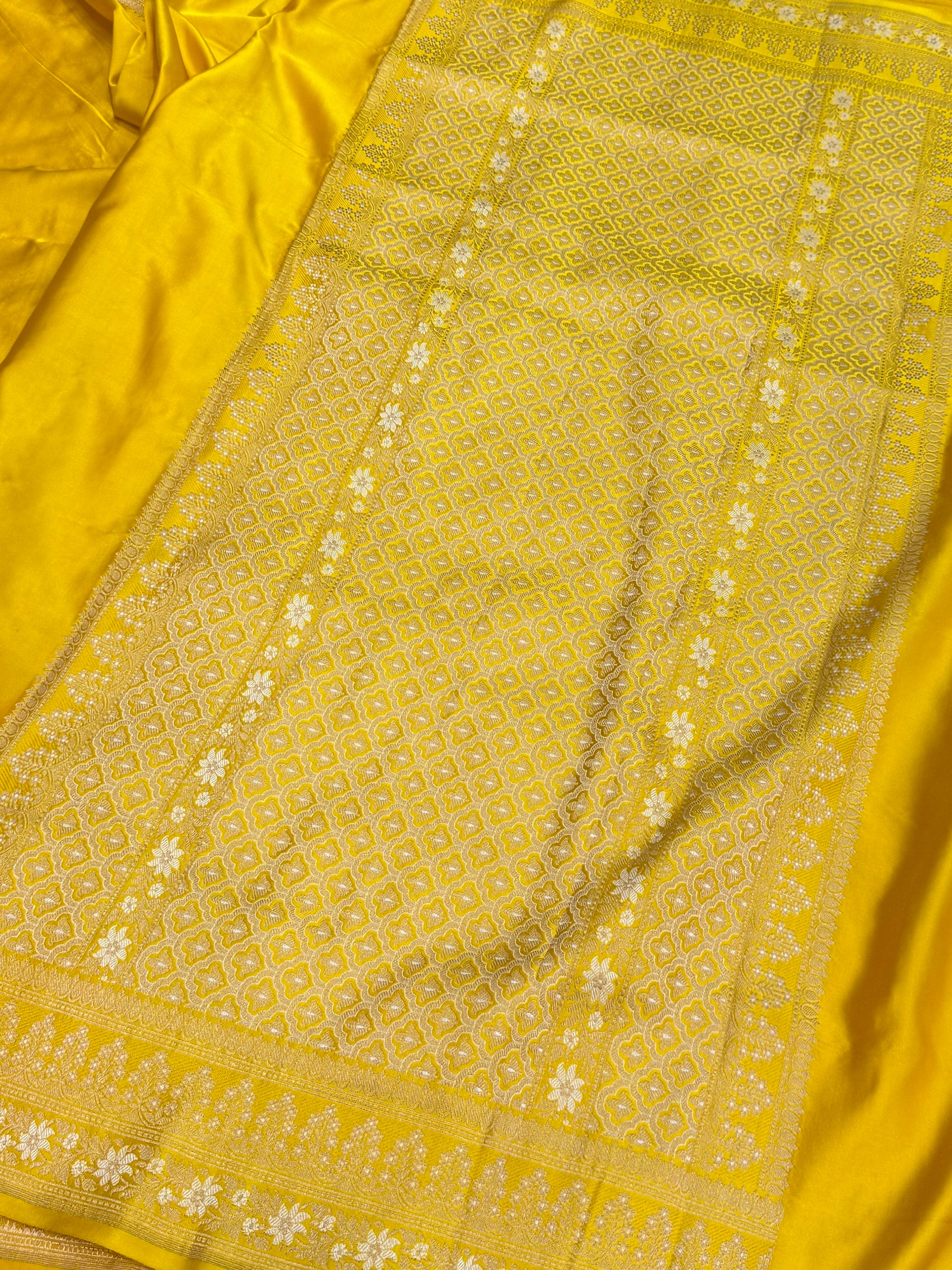 Yellow Handwoven Banarasi Pure Mashru Satin Silk Saree | Pure Satin Silk | Kadwa Weave | Handloom Banarasi Saree