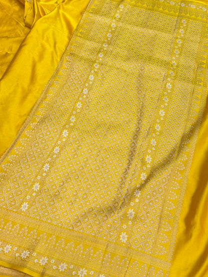 Yellow Handwoven Banarasi Pure Mashru Satin Silk Saree | Pure Satin Silk | Kadwa Weave | Handloom Banarasi Saree