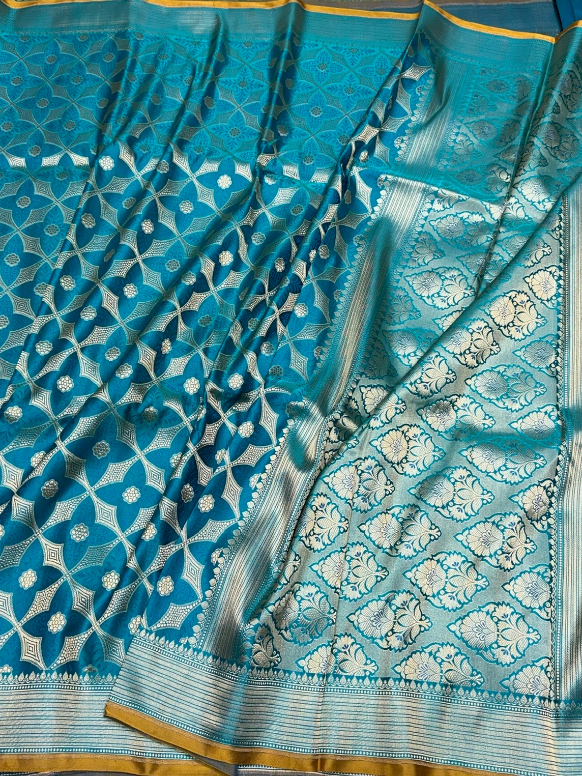 Sky Blue Handwoven Pure Banarasi Satin Tanchoi Silk Saree