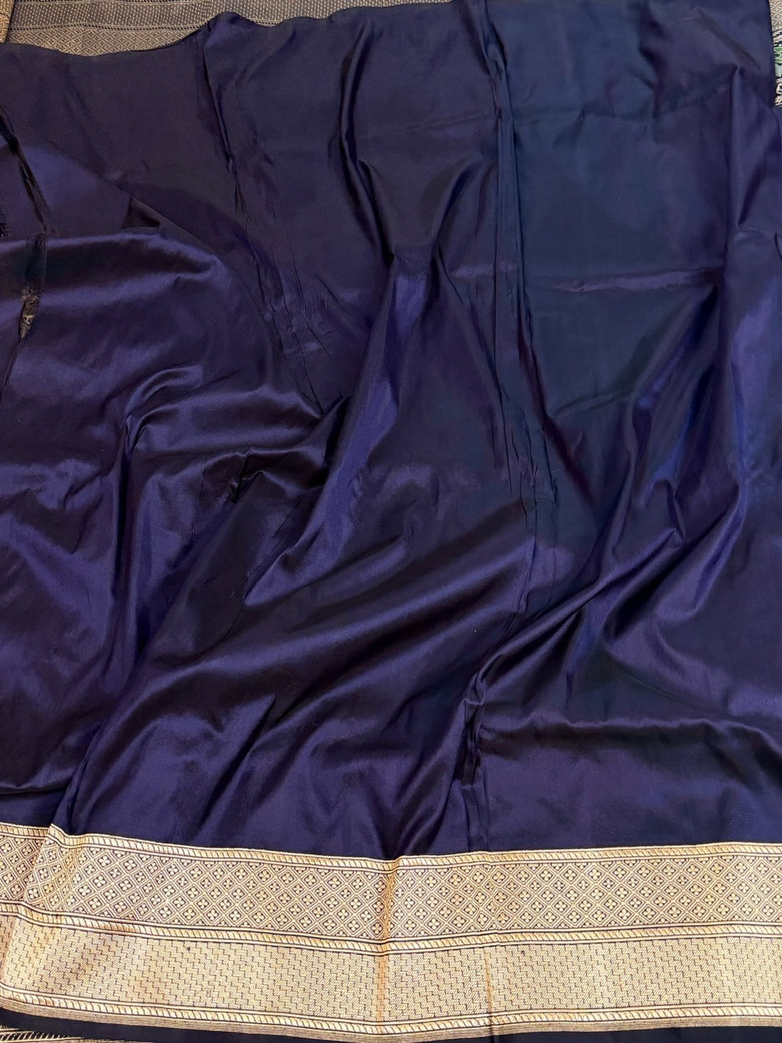 Navy Blue Handwoven Kimkhab Pure Banarasi Silk Brocade Saree
