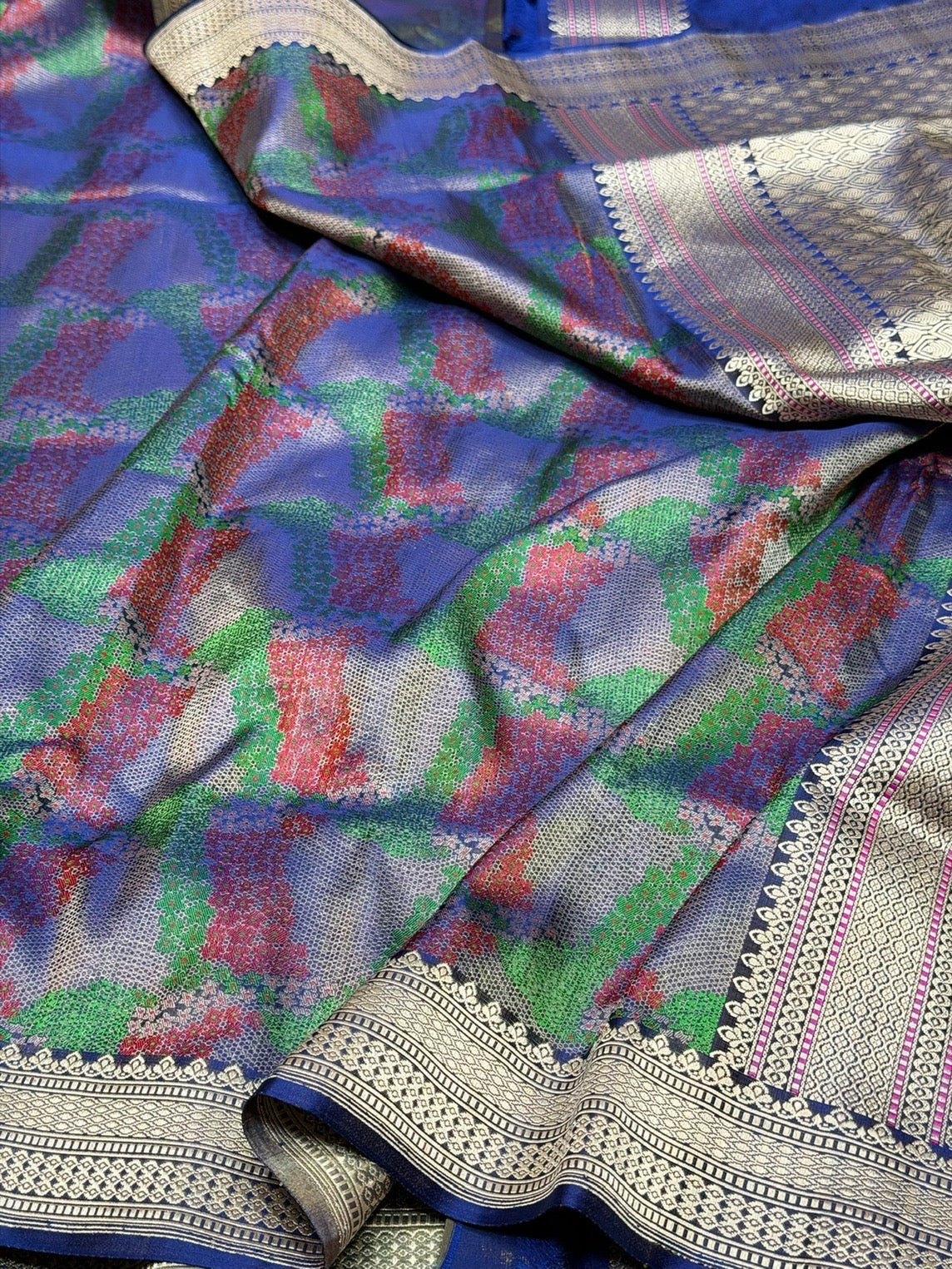 Navy Blue Handwoven Pure Banarasi Satin Silk Saree