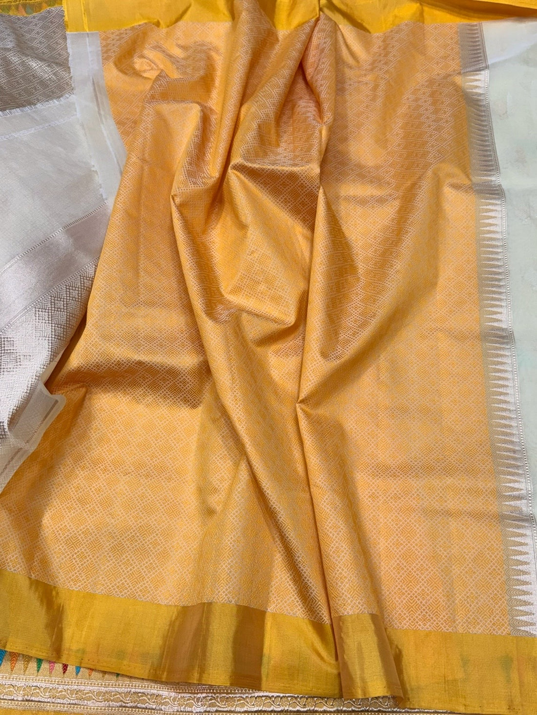 Lemon Yellow Handwoven Pure Organza Silk Saree